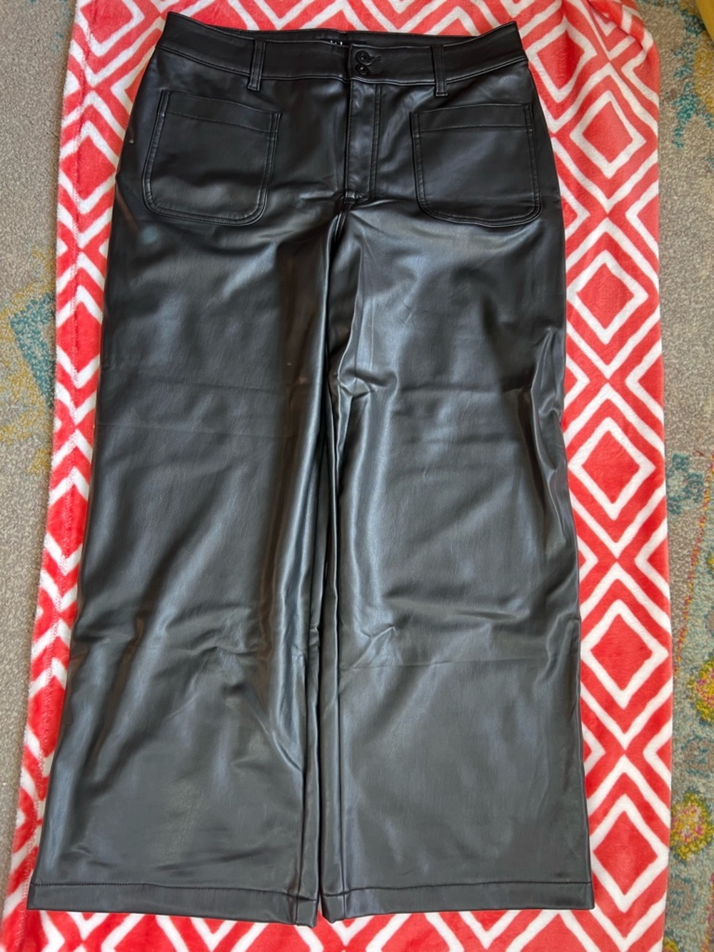 Womens Black Faux Leather Wide-Leg Cropped Pants 16 Long